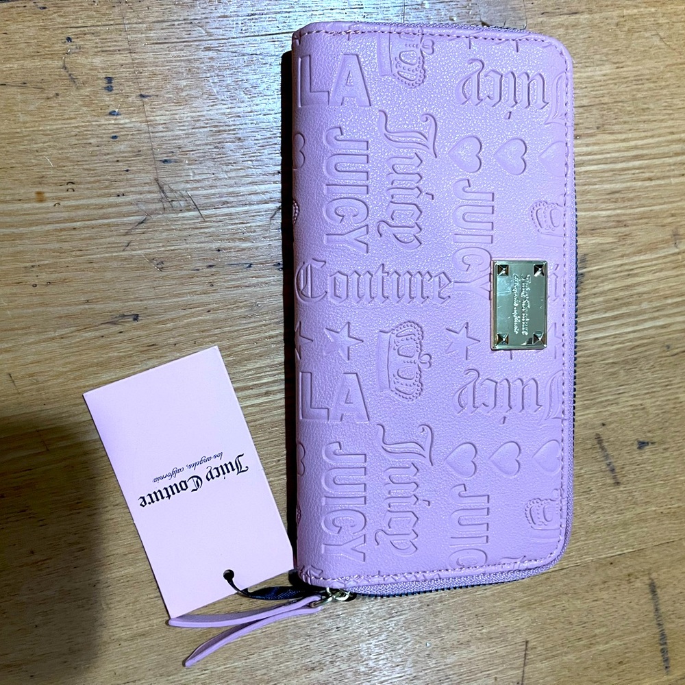 NWT!!! LAST ONE!! JUICY COUTURE WALLET (pink)